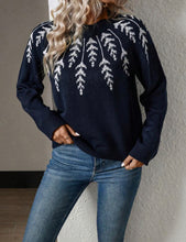 Load image into Gallery viewer, Navy blue plant pattern sweater
