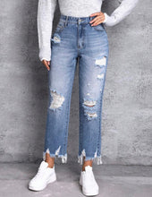 Load image into Gallery viewer, High waist ripped raw hem
