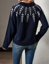 Load image into Gallery viewer, Navy blue plant pattern sweater
