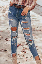 Load image into Gallery viewer, High waisted distressed jeans
