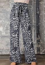 Load image into Gallery viewer, Snow leopard print wide leg pants
