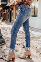 Load image into Gallery viewer, High waisted distressed jeans
