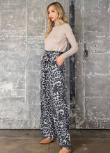 Load image into Gallery viewer, Snow leopard print wide leg pants
