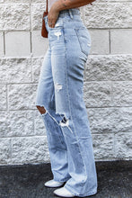 Load image into Gallery viewer, Light blue wide legs high waisted distressed jeans

