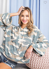 Load image into Gallery viewer, Camo Hooded Long Sleeve Top
