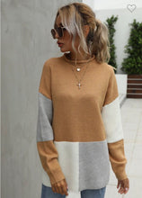 Load image into Gallery viewer, Color Block Sweater mustard
