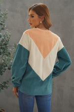 Load image into Gallery viewer, Colorblock balloon sleeve corduroy sweatshirt
