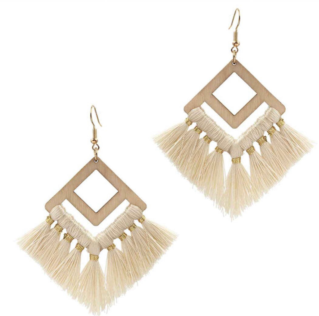 Millie Earrings - Ivory