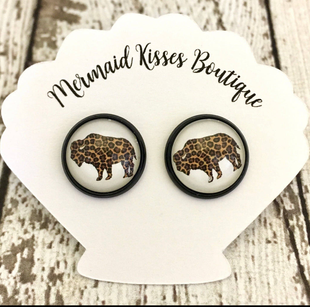 Leopard Buffalo Studs